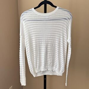 Old Navy White‎ Striped Sweater